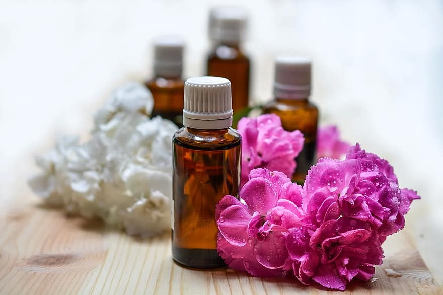 Your Comprehensive Guide to Essential Oils